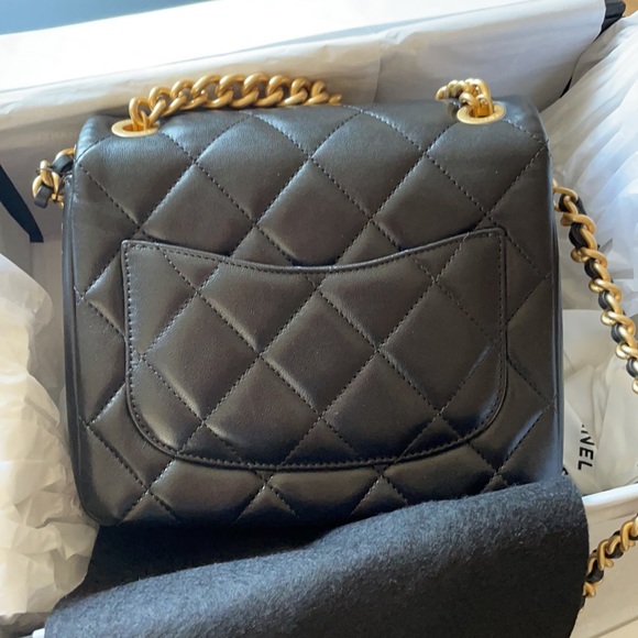 Chanel 21B Mini Flap Bag Blk Lambskin GHW - Picture 8 of 13